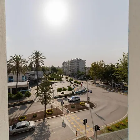 Appartement Spacious Furnished Flat In The Center Of